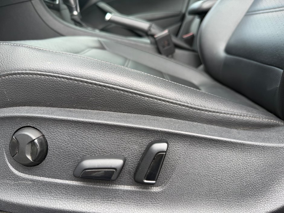 2016 Volkswagen Passat Comfortline-11