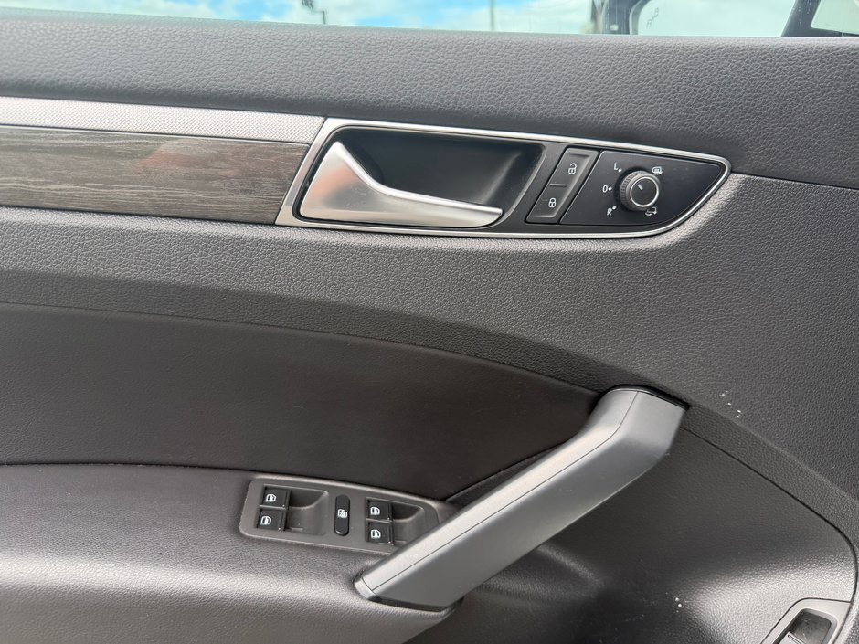 2016 Volkswagen Passat Comfortline-10