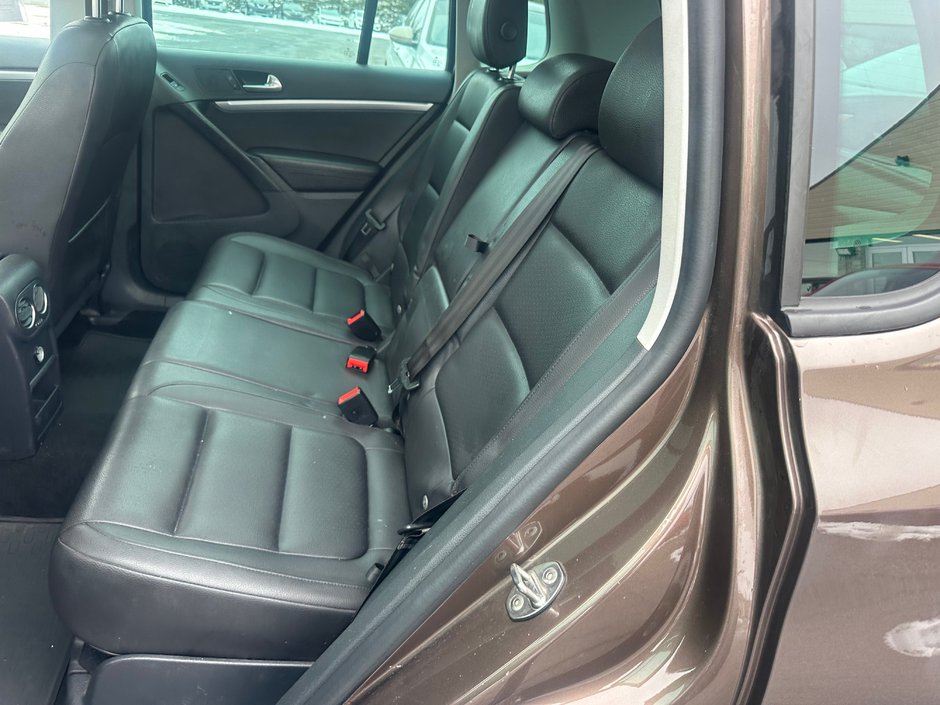 Volkswagen Tiguan 2.0 TSI 4 Motion 2015-13