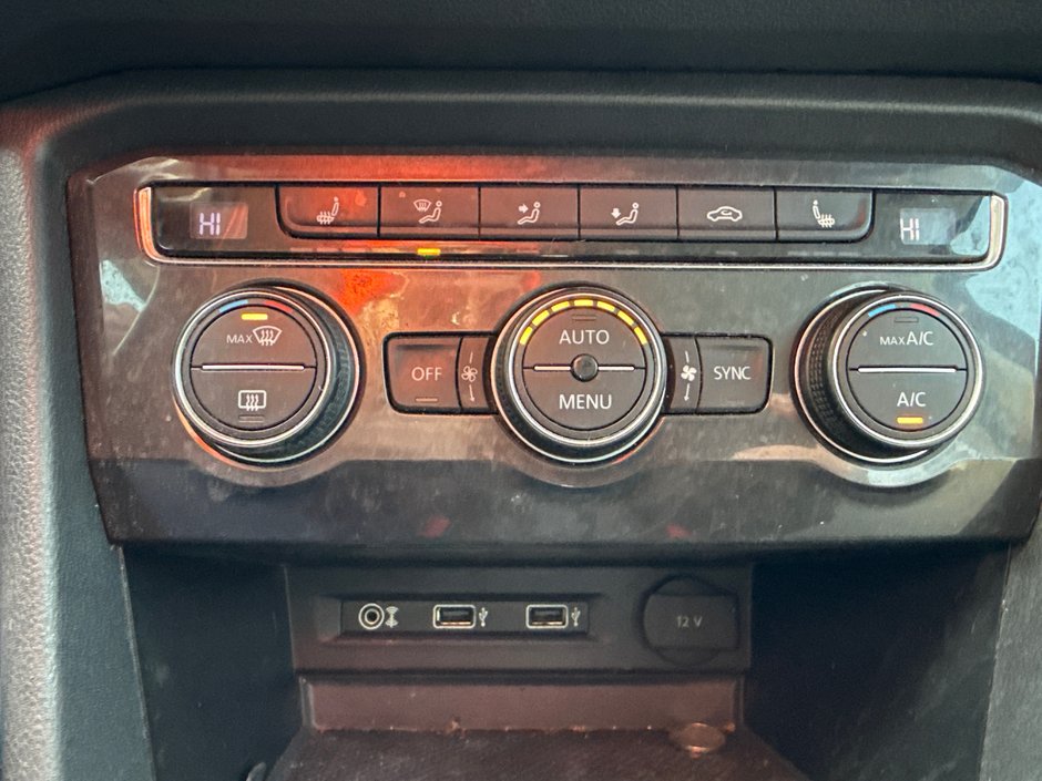 2018 Volkswagen Tiguan COMFORTLINE-30