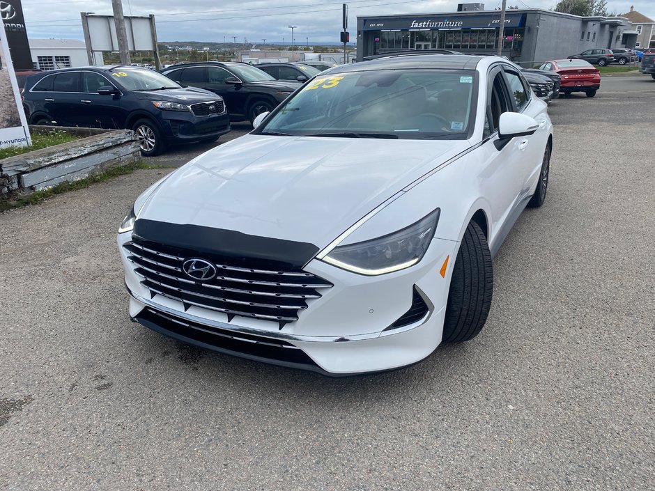 2023  Sonata Hybrid Ultimate in Sydney, Nova Scotia