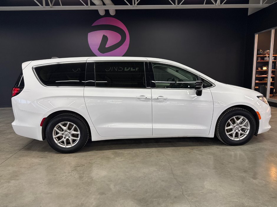 2024 Chrysler Grand Caravan SXT in Saint-Jean-Sur-Richelieu, Quebec