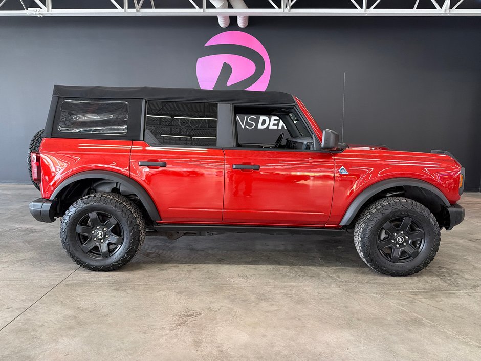 2022 Ford Bronco BLACK DIAMOND in Saint-Jean-Sur-Richelieu, Quebec