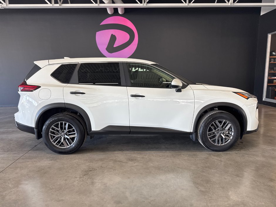 2024 Nissan Rogue S in Saint-Jean-Sur-Richelieu, Quebec