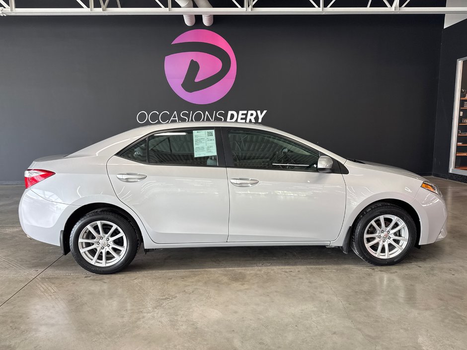 2014 Toyota Corolla LE in Saint-Jean-Sur-Richelieu, Quebec