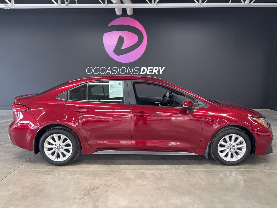 2022 Toyota Corolla SE in Saint-Jean-Sur-Richelieu, Quebec
