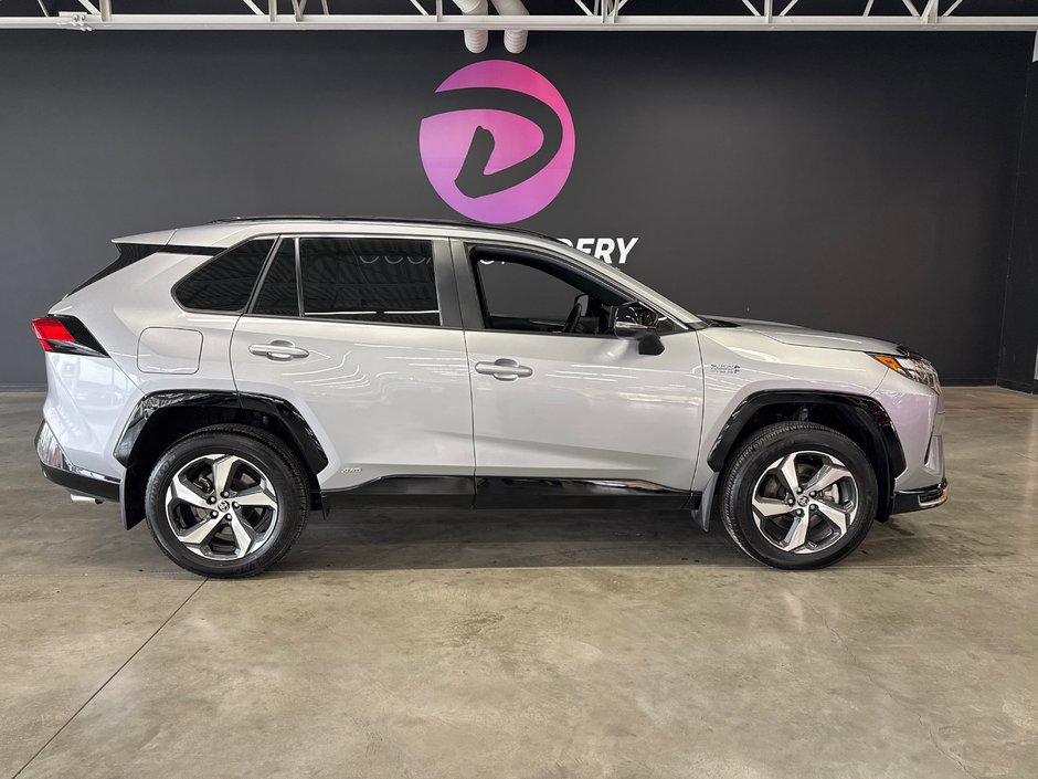 2024 Toyota RAV4 Prime SE in Saint-Jean-Sur-Richelieu, Quebec
