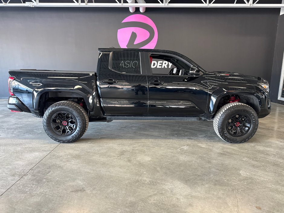 Toyota Tacoma Hybrid TRD PRO 2024 à Saint-Jean-Sur-Richelieu, Québec