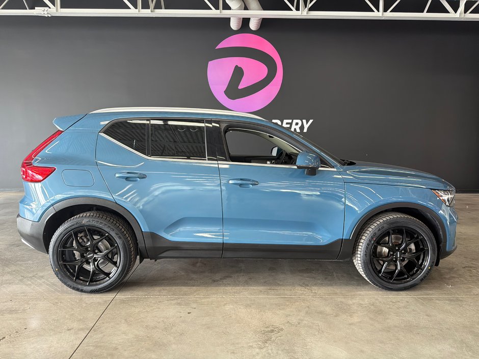 2024 Volvo XC40 Plus Bright Theme awd in Saint-Jean-Sur-Richelieu, Quebec