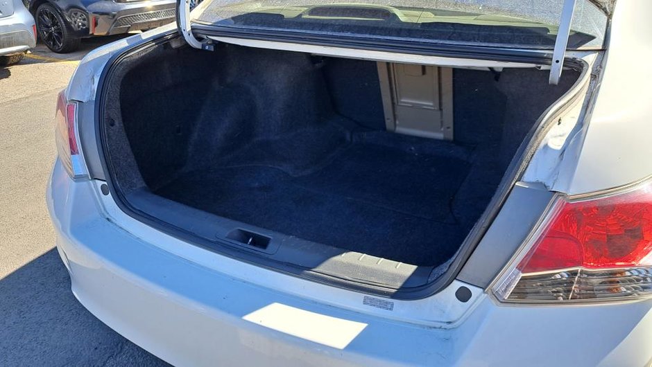 Honda Accord EX 2010-34