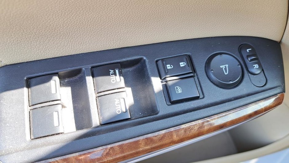 Honda Accord EX 2010-24