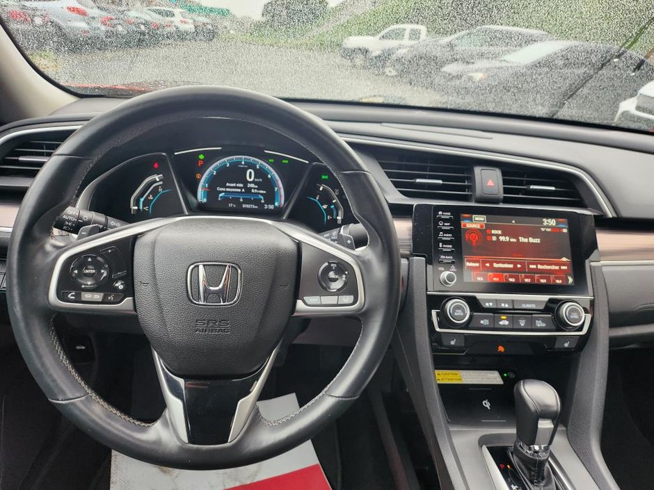 Honda Civic Sedan TOURING AUTO 2020-15