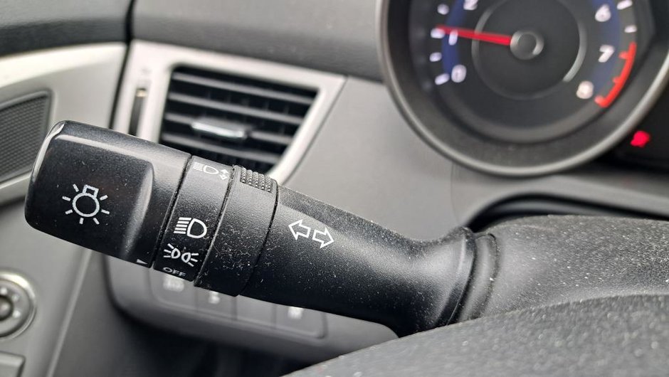 2013 Hyundai Elantra GL AUTO-12
