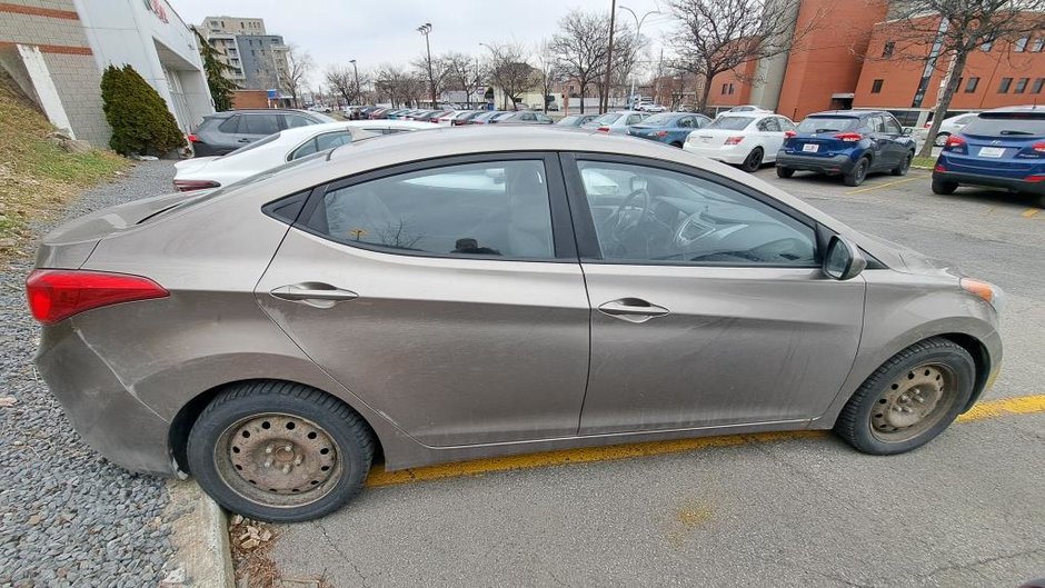2013 Hyundai Elantra GL AUTO-2