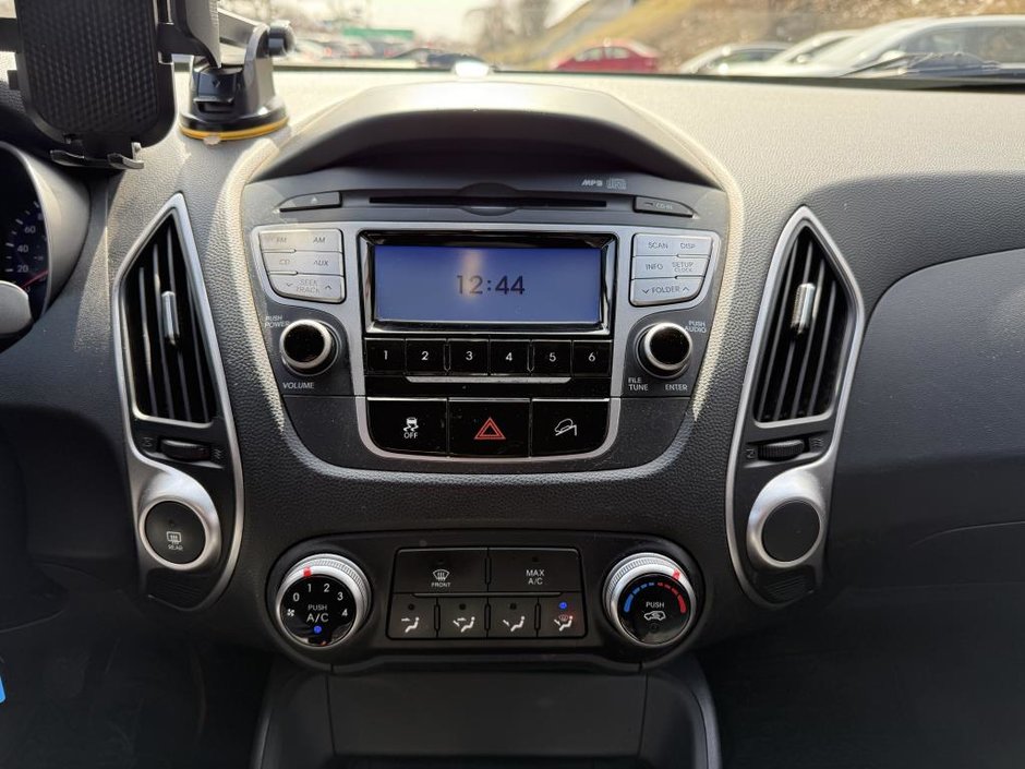 Hyundai Tucson GL MANUEL FWD 2013-19