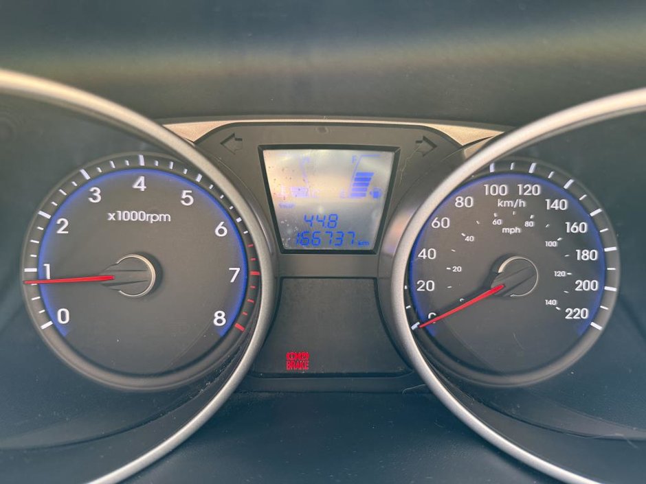 Hyundai Tucson GL MANUEL FWD 2013-14
