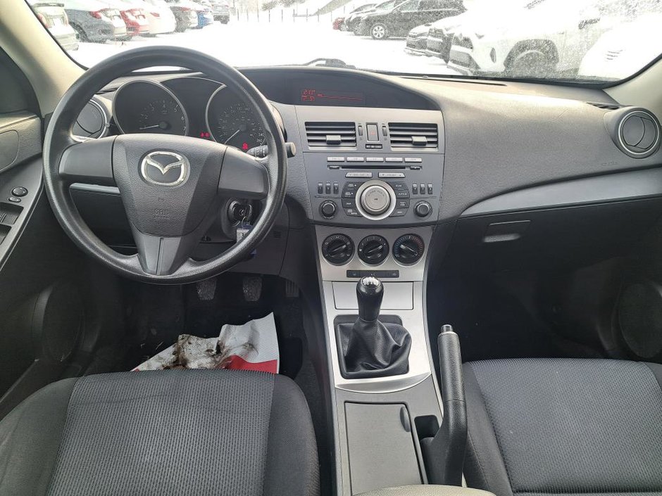 2011 Mazda 3 GX-25