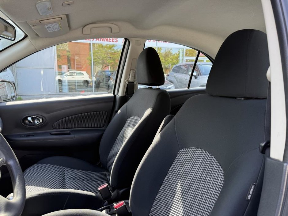 2015 Nissan Micra SV HATCHBACK-11
