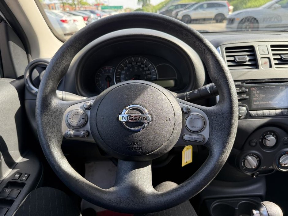 2015 Nissan Micra SV HATCHBACK-13