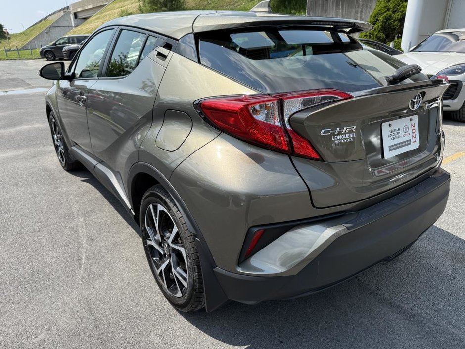 2021 Toyota C-HR XLE PREMIUM FWD-3