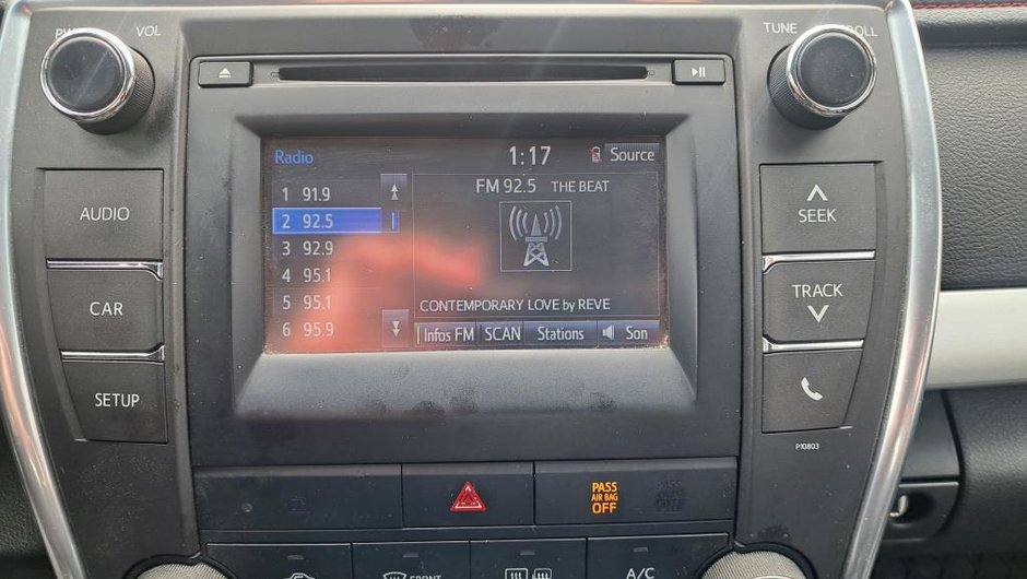 Toyota Camry SE 2015-18