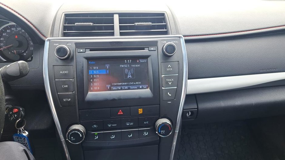 Toyota Camry SE 2015-17