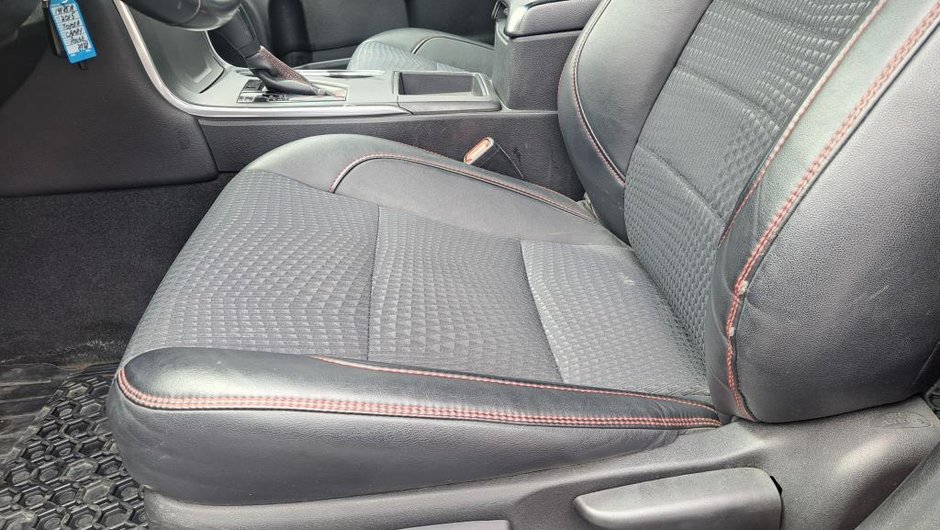 Toyota Camry SE 2015-7
