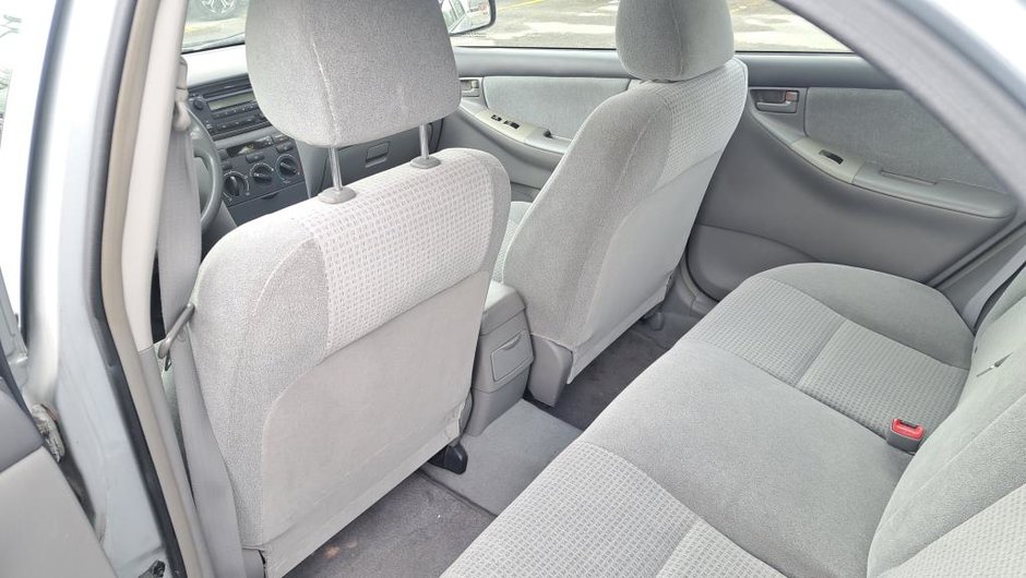2007 Toyota Corolla 4DR SDN AUTO CE-24