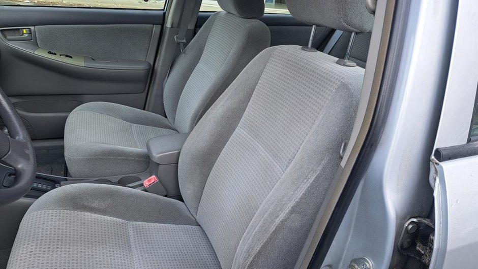 2007 Toyota Corolla 4DR SDN AUTO CE-8