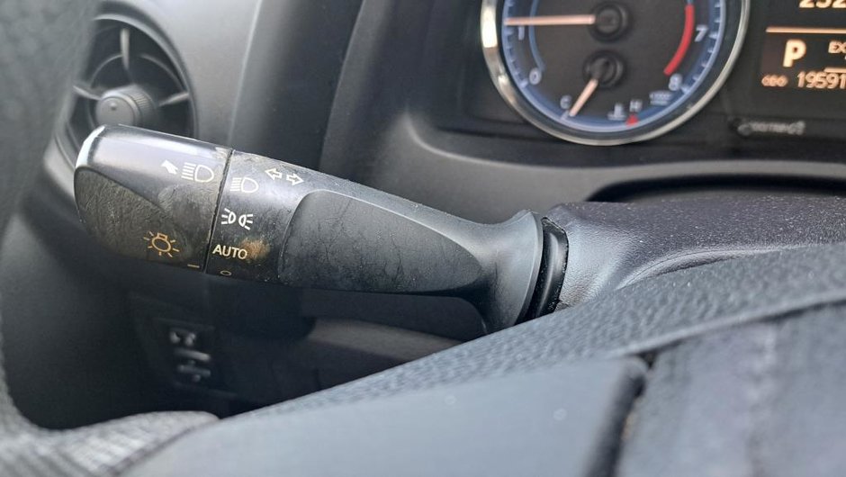 Toyota Corolla CE CVT 2018-7