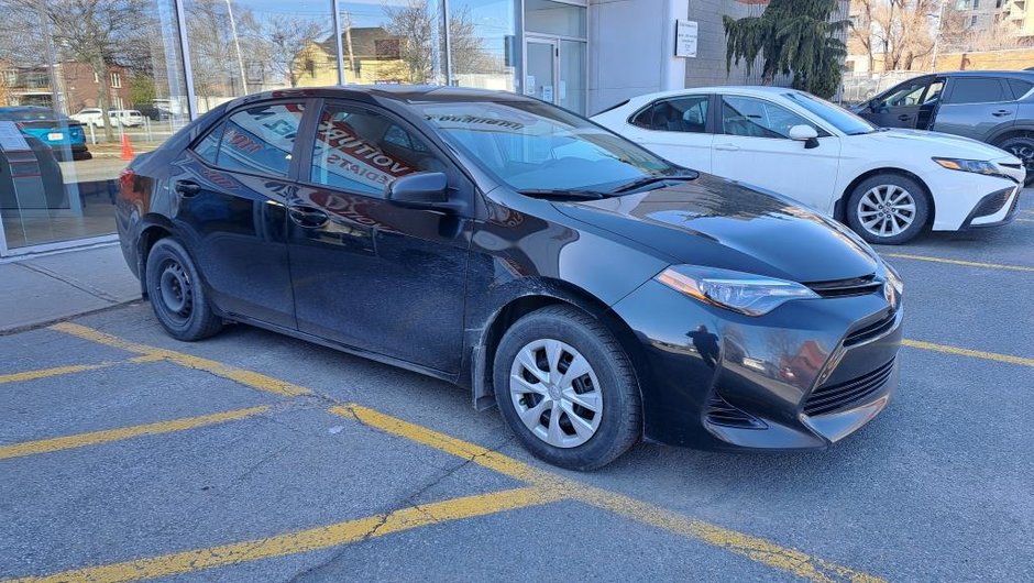 Toyota Corolla CE CVT 2018-1