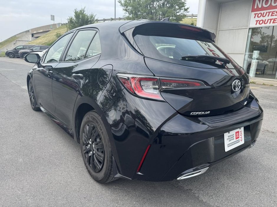 2019 Toyota Corolla Hatchback SE Hatchback-1