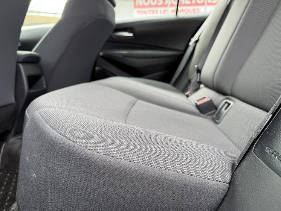 Toyota Corolla L 2021-25