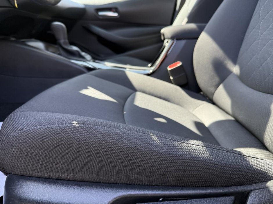 2021 Toyota Corolla LE-10