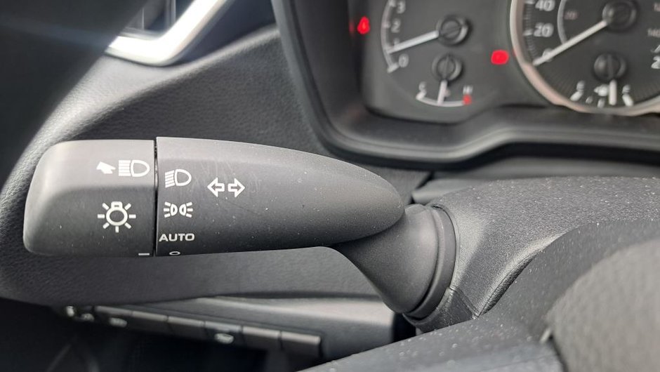 Toyota Corolla 4DR SDN CVT LE 2021-15