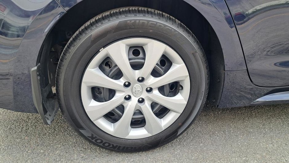 Toyota Corolla 4DR SDN CVT LE 2021-33
