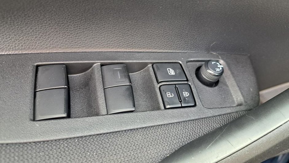 Toyota Corolla 4DR SDN CVT LE 2021-22