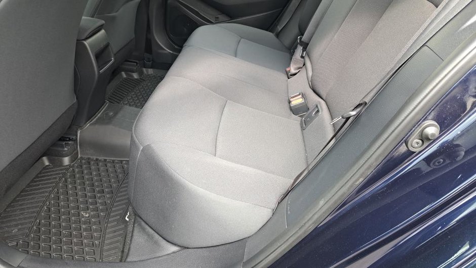 Toyota Corolla 4DR SDN CVT LE 2021-24