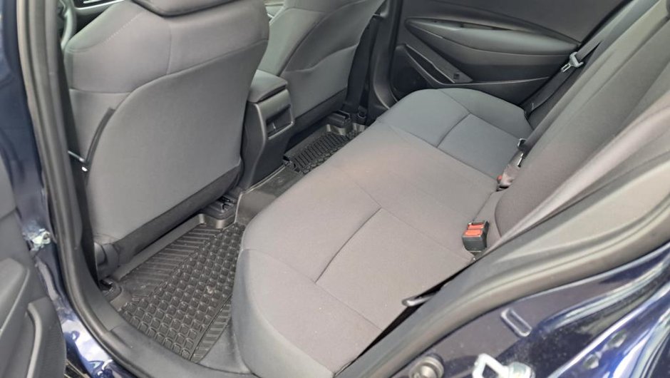 Toyota Corolla 4DR SDN CVT LE 2021-26