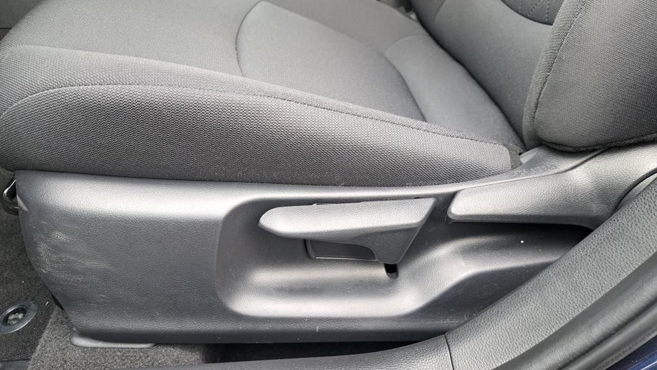 Toyota Corolla 4DR SDN CVT LE 2021-6