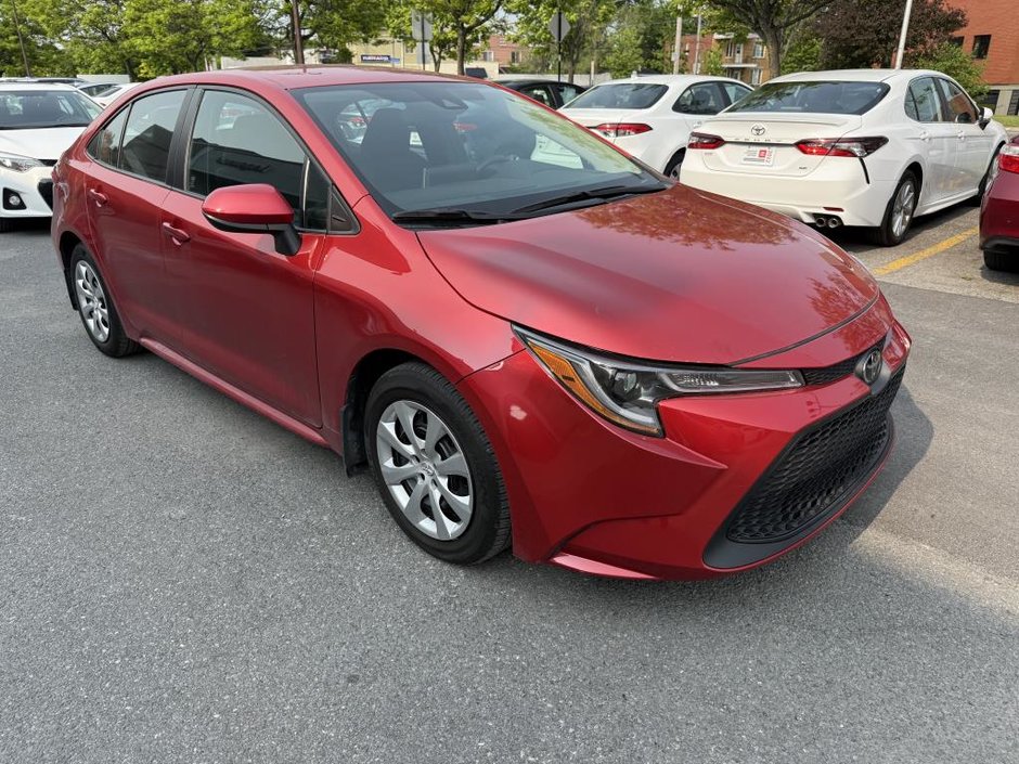 Toyota Corolla LE CVT 2021-7