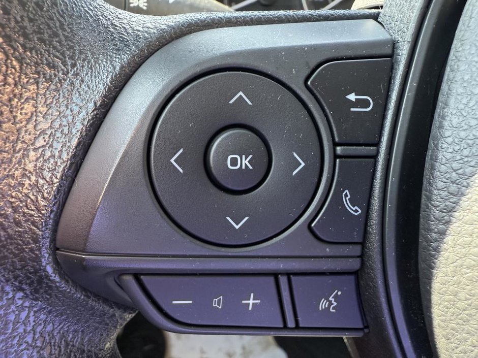2021 Toyota Corolla LE-15