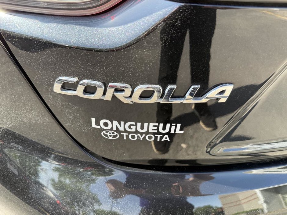 2021 Toyota Corolla LE-38