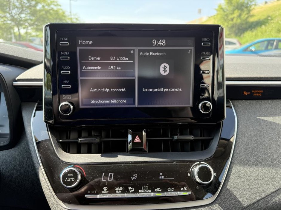 2021 Toyota Corolla LE-21