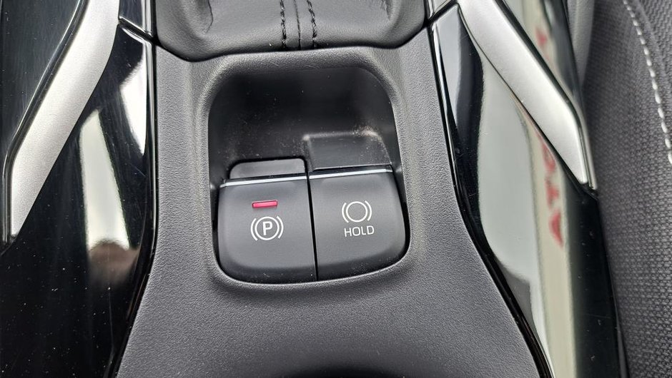 Toyota Corolla Hatchback SE 2022-21