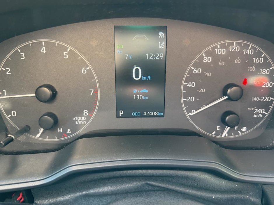 Toyota Corolla SE Upgrade * TOIT OUVRANT + BAS KM + CERTIFIÉ 2023-14