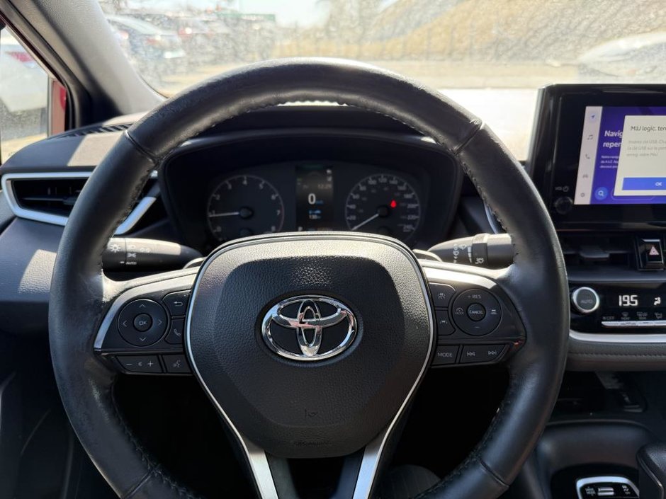 Toyota Corolla SE Upgrade * TOIT OUVRANT + BAS KM + CERTIFIÉ 2023-13