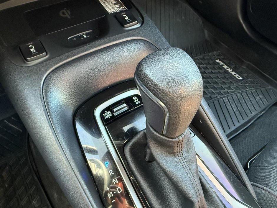 Toyota Corolla SE Upgrade * TOIT OUVRANT + BAS KM + CERTIFIÉ 2023-23