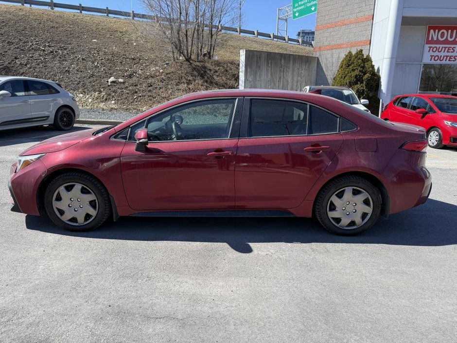Toyota Corolla SE Upgrade * TOIT OUVRANT + BAS KM + CERTIFIÉ 2023-2