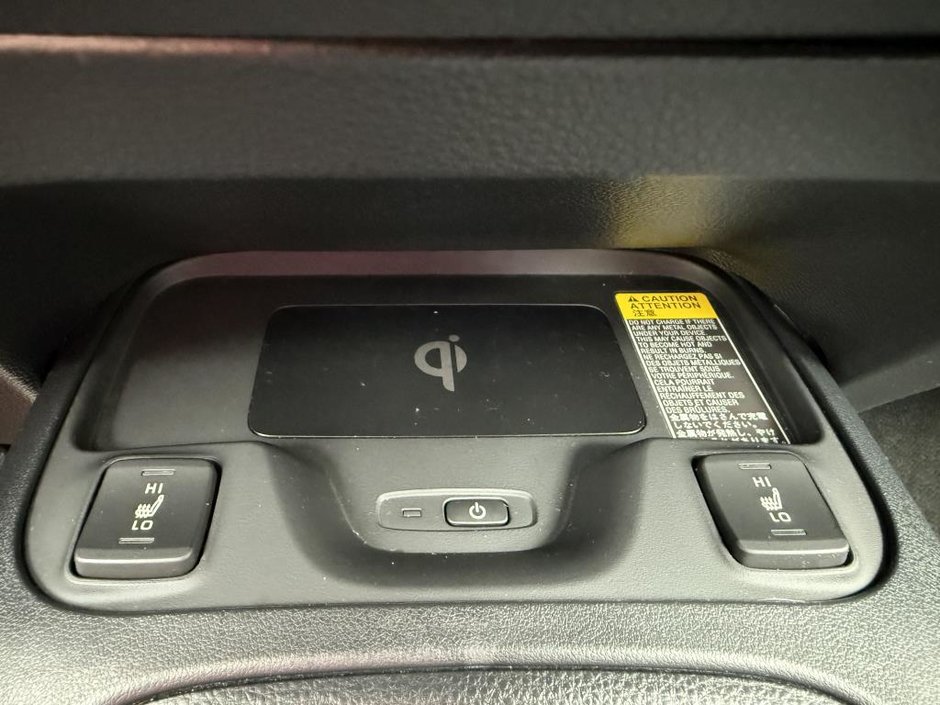 Toyota Corolla LE Upgrade 2023-28